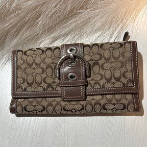Coach Brown‎ Signature Wallet